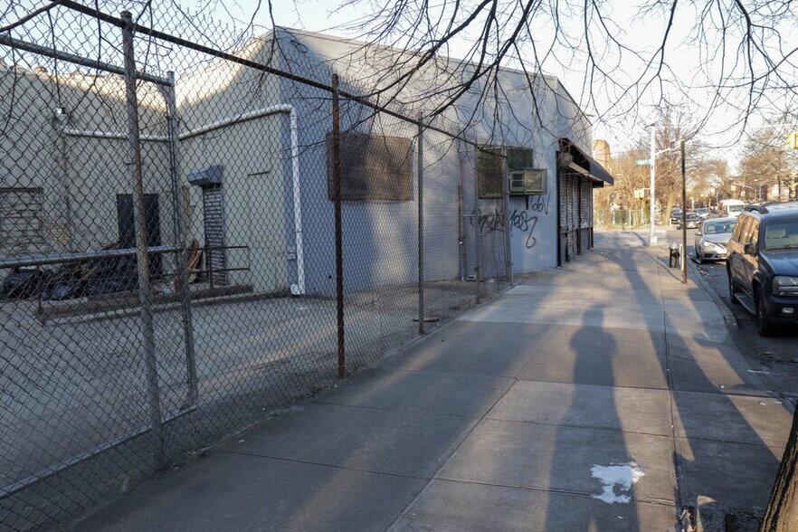 More Photos Of 1610 Ralph Ave, Brooklyn Freestanding For Lease