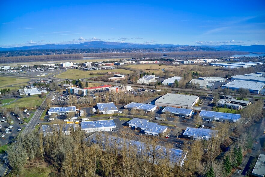 More Photos Of 7013-7021 NE 79th Ct, Portland Unknown For Lease