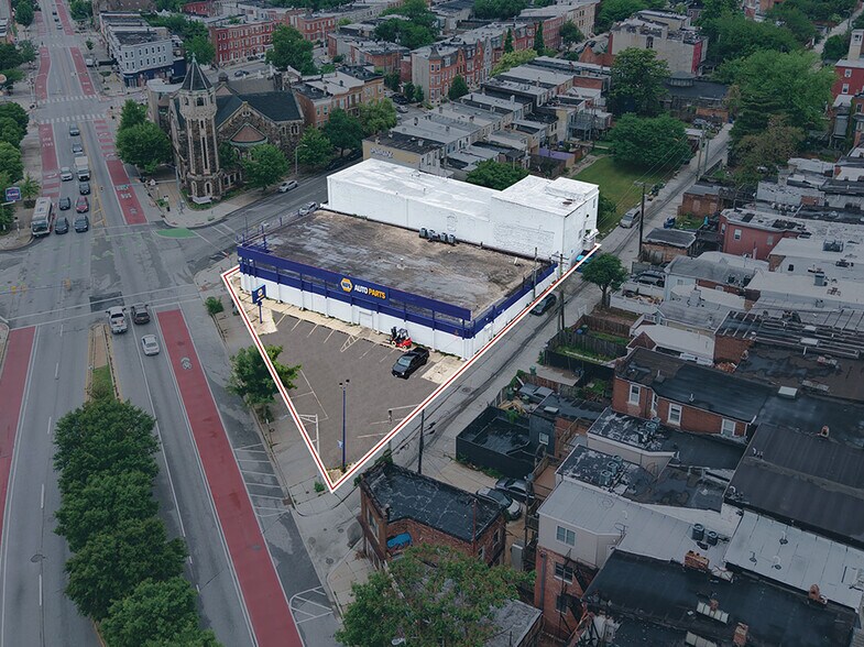 More Photos Of 1010 W North Ave, Baltimore Auto Repair For Sale
