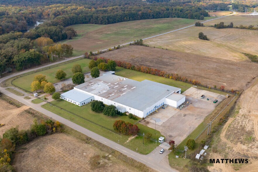 Primary Photo Of 101 W Ceres Blvd, Vicksburg Warehouse For Sale