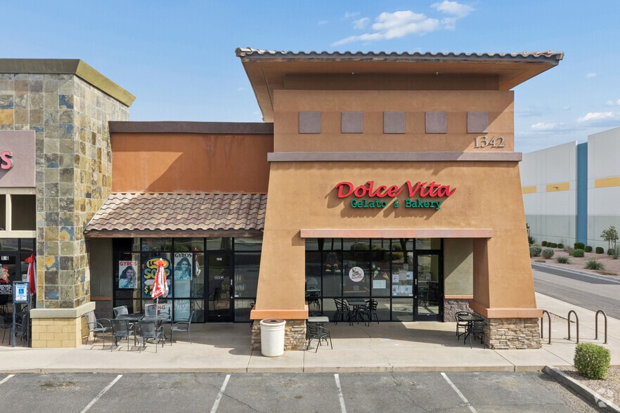 More Photos Of 1342 W Warner Rd, Tempe Unknown For Lease