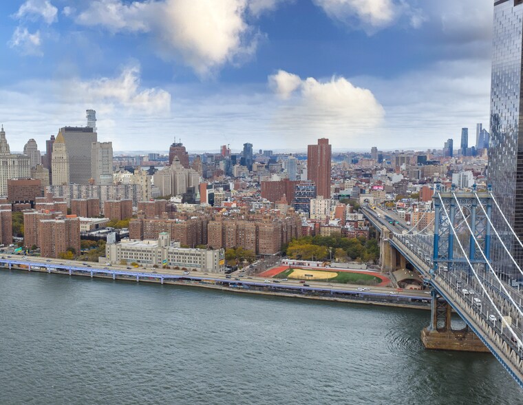More Photos Of 220 South St, New York Self Storage For Lease