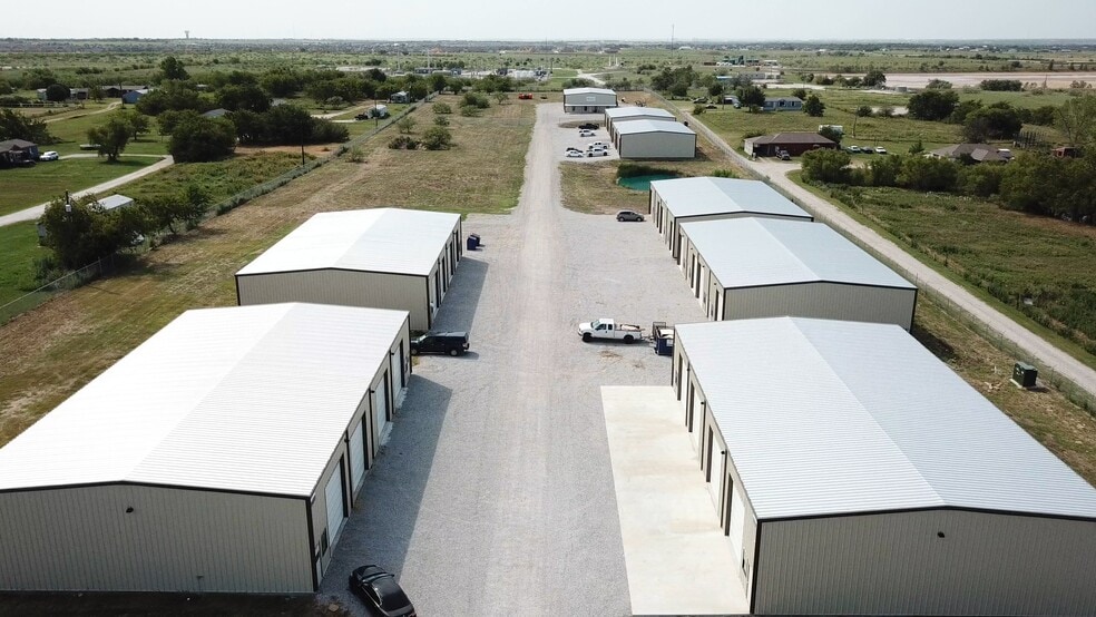 Primary Photo Of 1630 Seaborn Rd, Ponder Unknown For Lease