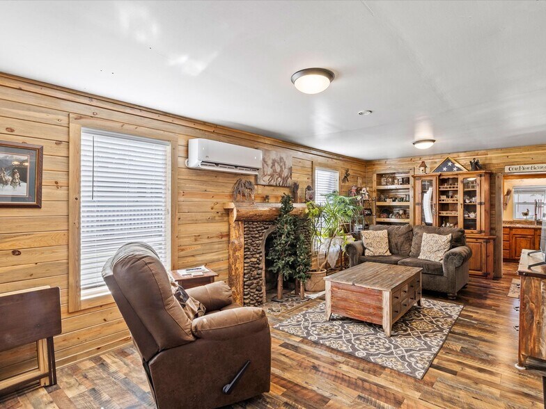 More Photos Of 3669 G Rd, Palisade Freestanding For Sale