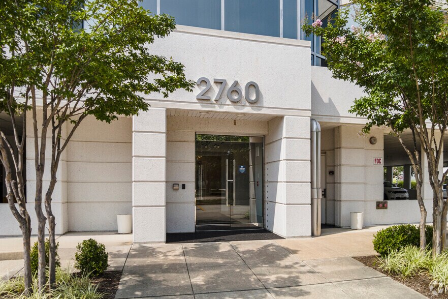 More Photos Of 2760 Eisenhower Ave, Alexandria Office For Lease