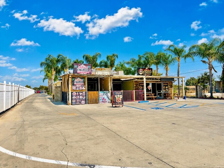More Photos Of 5666 Etiwanda Ave, Jurupa Valley Storefront For Sale