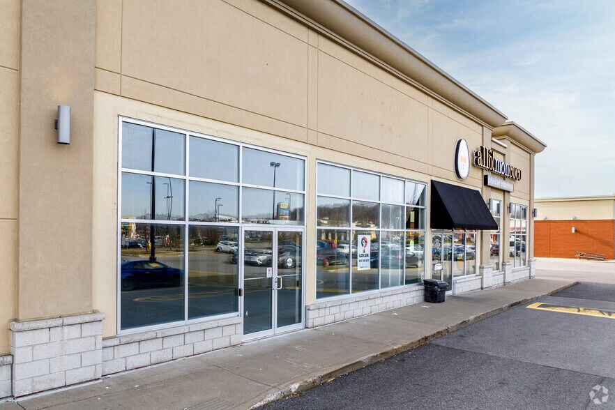 More Photos Of 155 Montée Masson, Mascouche Unknown For Lease