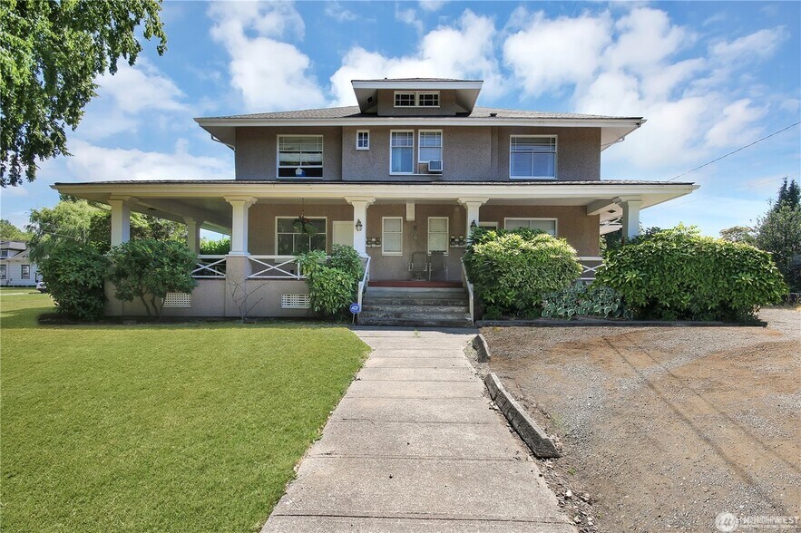 More Photos Of 506 1st St SW, Auburn Apartments For Sale