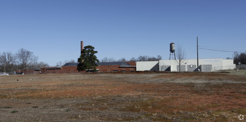Primary Photo Of 604 S Alabama Ave, Chesnee Warehouse For Lease