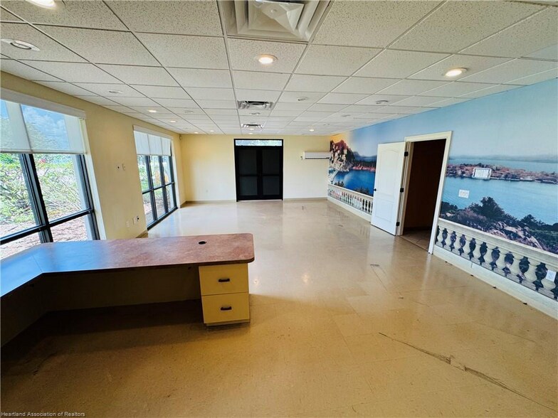 More Photos Of 2237 US Highway 27 S, Sebring Medical For Lease
