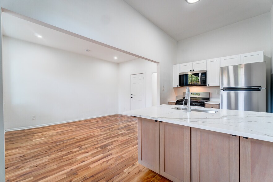 More Photos Of 522 Elm St, New Haven Apartments For Sale