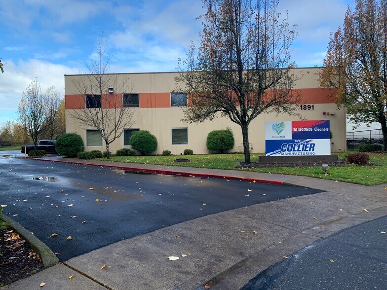 More Photos Of 1871-1891 NW Commerce Ct, Troutdale Warehouse For Lease