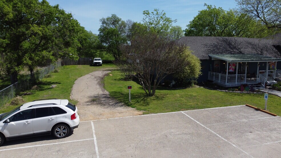 More Photos Of 1251 S State Highway 205, Rockwall Restaurant For Sale