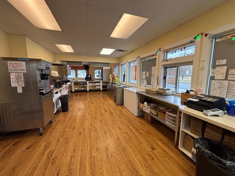 More Photos Of 180 Sacandaga Rd, Schenectady General Retail For Sale