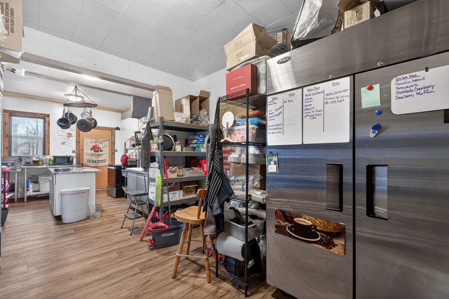 More Photos Of 502 N Main St, Pocatello General Retail For Sale