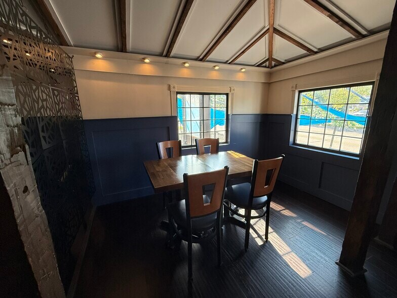 More Photos Of 810 Center St, Lewiston Restaurant For Sale