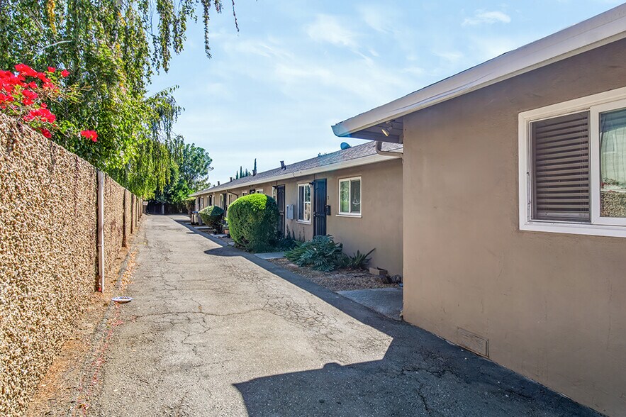 More Photos Of 460 S Buena Vista, San Jose Apartments For Sale