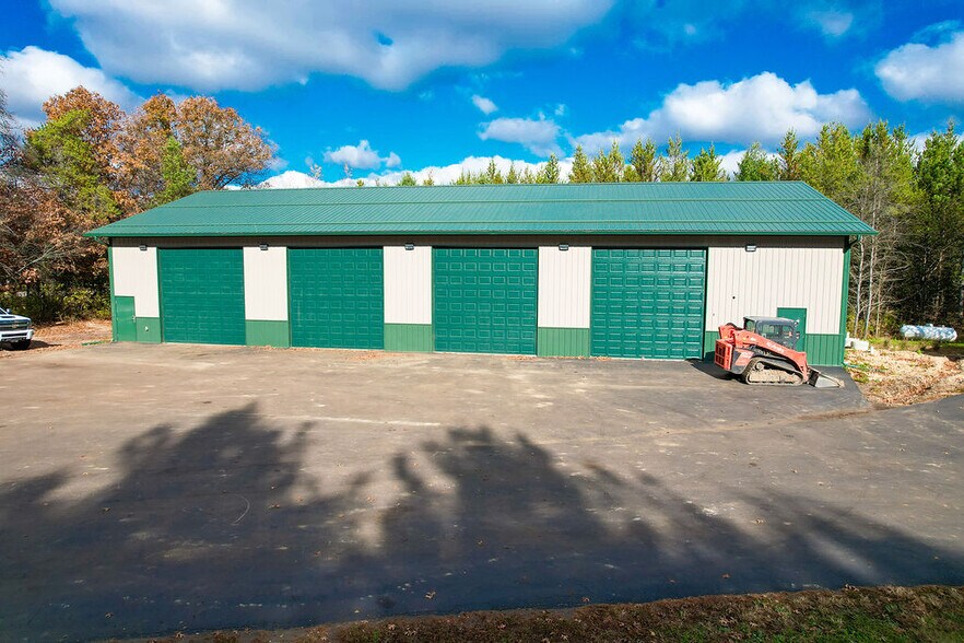 More Photos Of E8359 County Road H, Wisconsin Dells Light Distribution For Sale