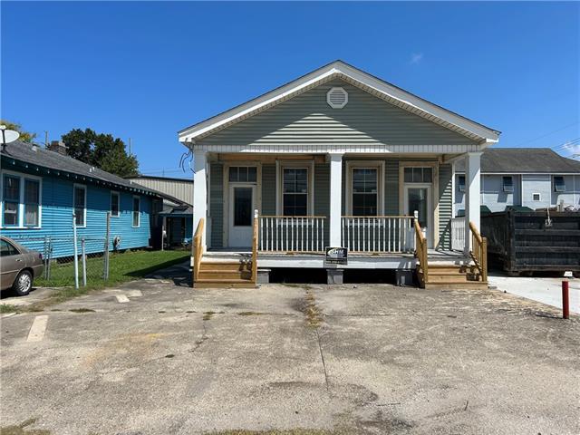 Primary Photo Of 213-215 Oak Ave, Harahan Medical For Sale