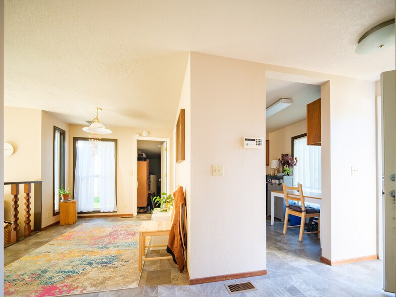 More Photos Of 582 S Maple St, Canby Apartments For Sale