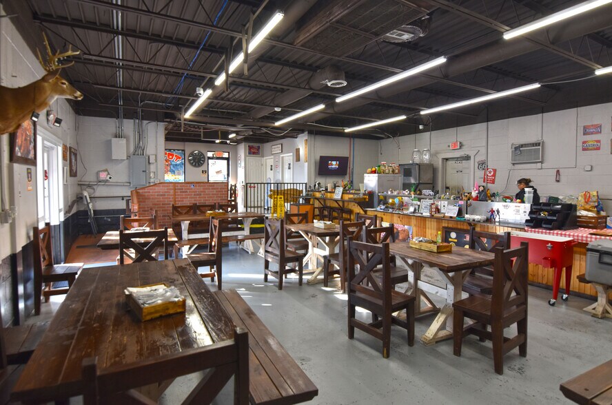 More Photos Of 4160 Gallatin Pike, Nashville Freestanding For Lease