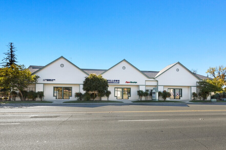 More Photos Of 1070 Wood St, Willows Unknown For Lease