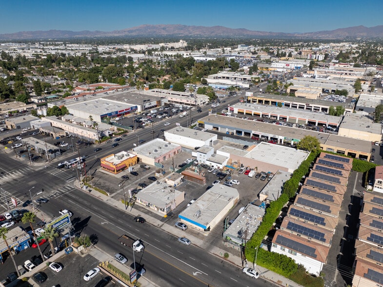 More Photos Of 7610 Sepulveda Blvd & 15243 Saticoy St., Van Nuys Land For Lease