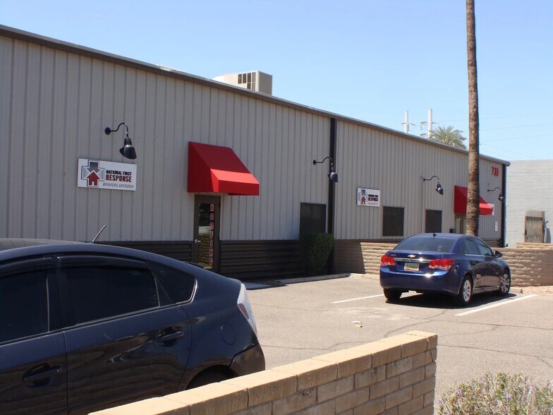 More Photos Of 737 W 2nd Ave, Mesa Manufacturing For Sale