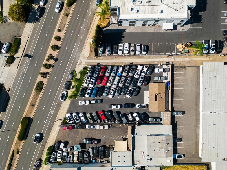 More Photos Of 7480 El Cajon Blvd, La Mesa Auto Dealership For Sale