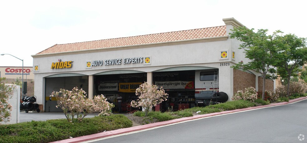 More Photos Of 26850-26870 Sierra Hwy, Santa Clarita Unknown For Lease