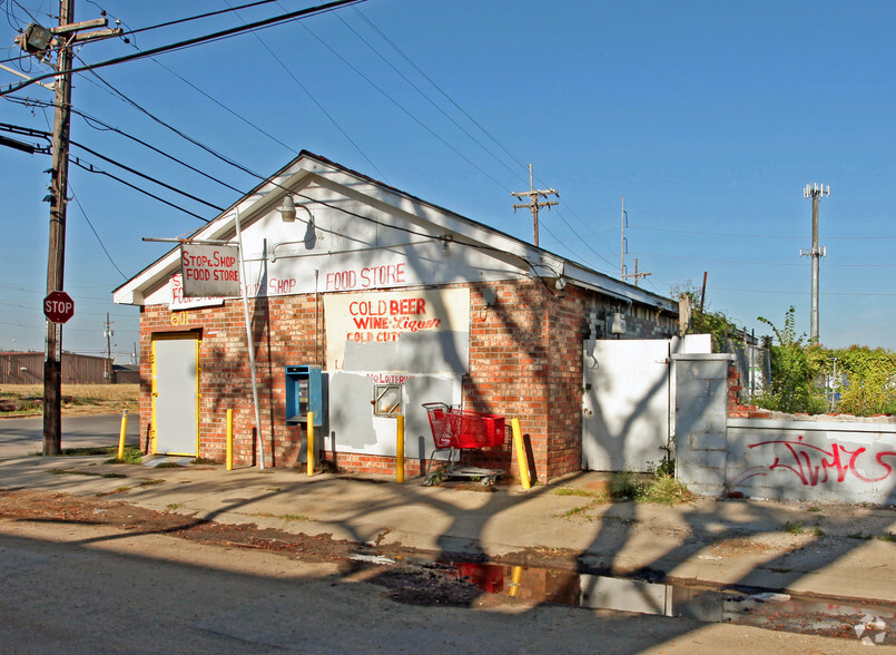 Primary Photo Of 601 N Rocheblave St, New Orleans Convenience Store For Sale