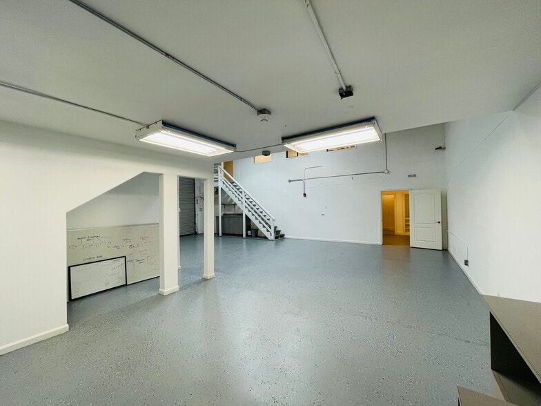 More Photos Of 1925 Francisco Blvd E, San Rafael Light Manufacturing For Lease