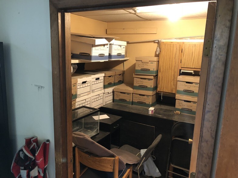 More Photos Of 615 Five Mile Dr, Ithaca Warehouse For Sale