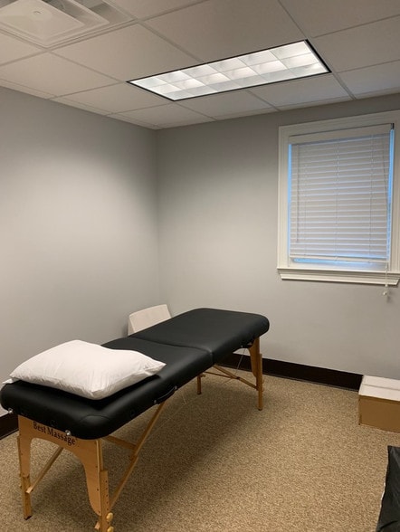 More Photos Of 1705 Mount Vernon Rd, Dunwoody Medical For Lease