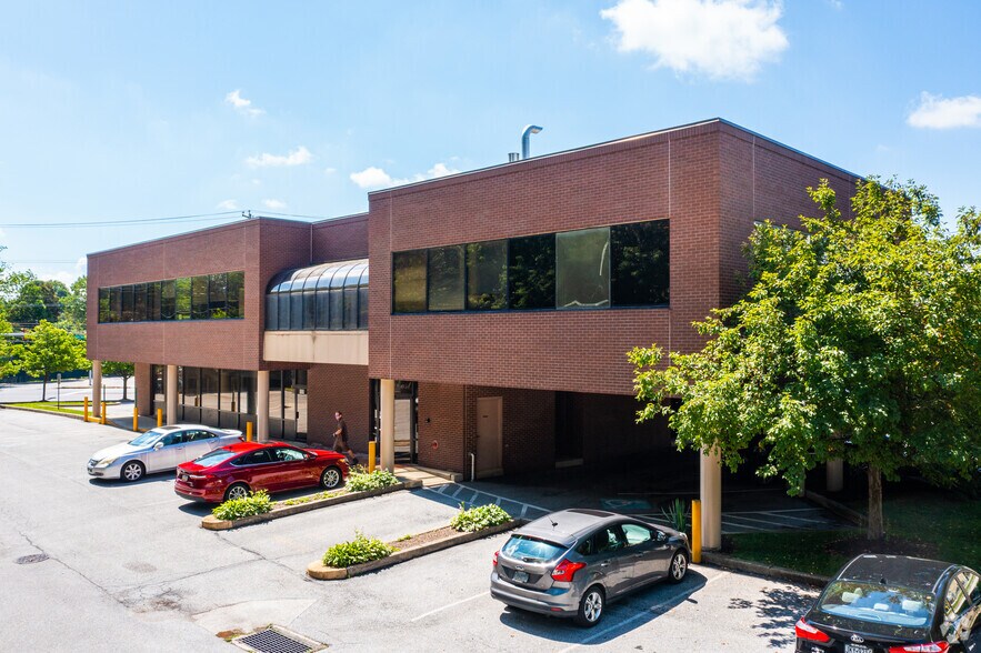 More Photos Of 500 E Township Line Rd, Havertown Medical For Sale
