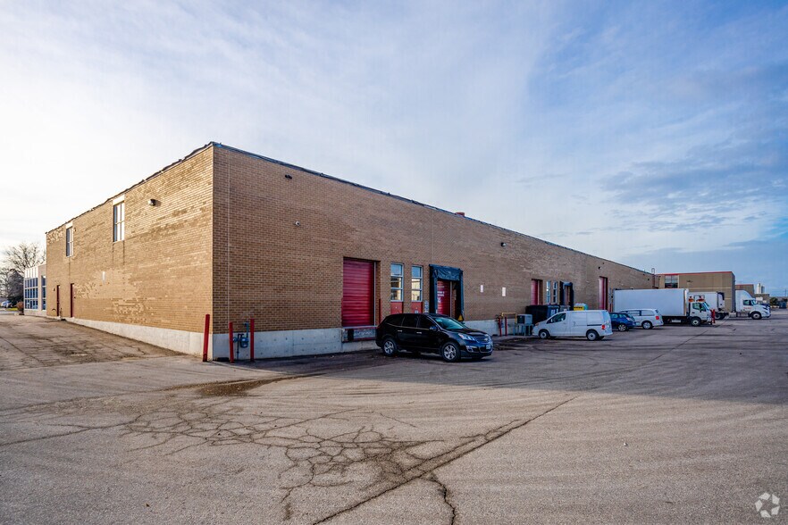 More Photos Of 108 Woodbine Downs Blvd, Toronto Warehouse For Lease
