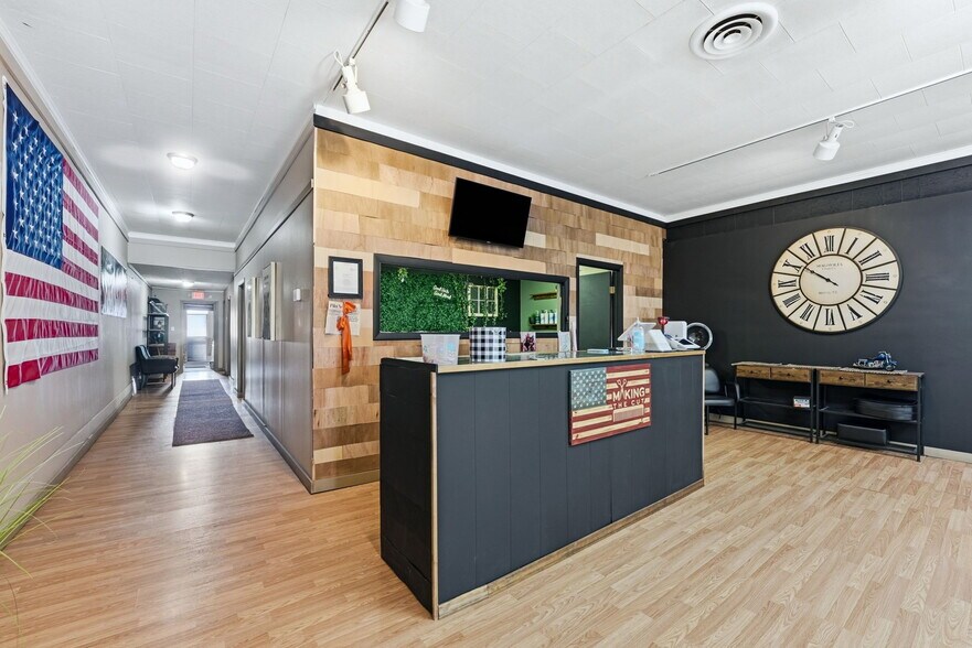 More Photos Of 215 N Michigan St, Plymouth Storefront For Sale