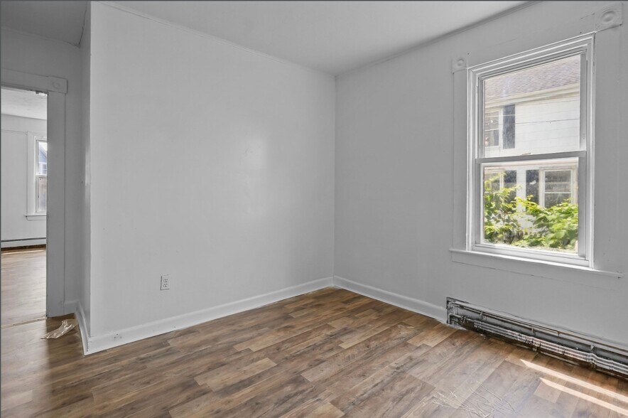 More Photos Of 49-51 County St, New Bedford Apartments For Sale