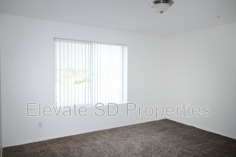 More Photos Of 819-825 D Ave, National City Apartments For Lease