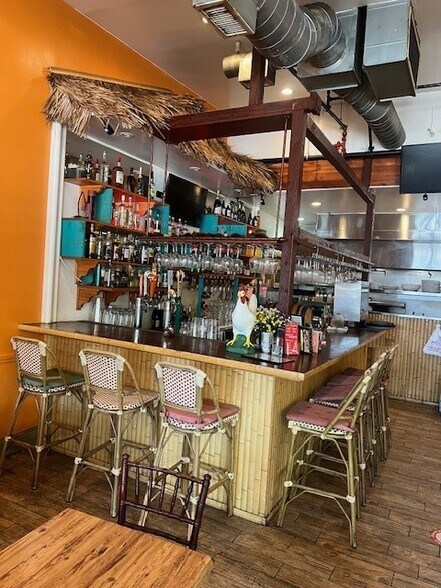 More Photos Of 3850 S Main St, Culver City Storefront Retail Office For Lease