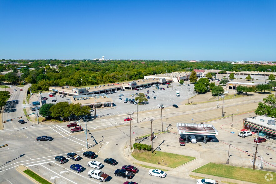 More Photos Of 101-121 N Greenville Ave, Allen Unknown For Lease