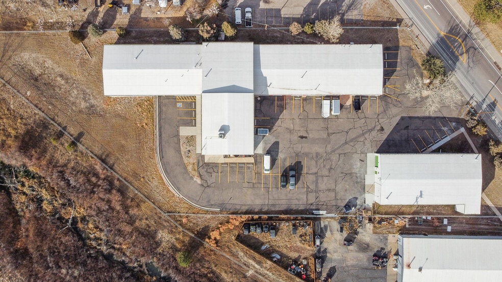 More Photos Of 607 & 647 S Gilbert St, Castle Rock Manufacturing For Sale