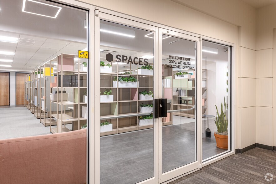 More Photos Of 1468 W 9th St, Cleveland Coworking Space