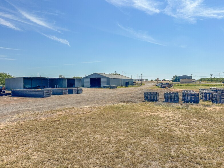 More Photos Of 9672 Seymour hwy, Wichita Falls Self Storage For Sale