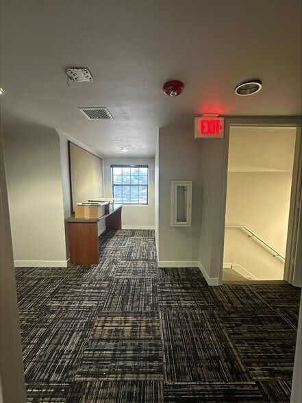 More Photos Of 4525 S Klein Ave, Oklahoma City Office For Lease