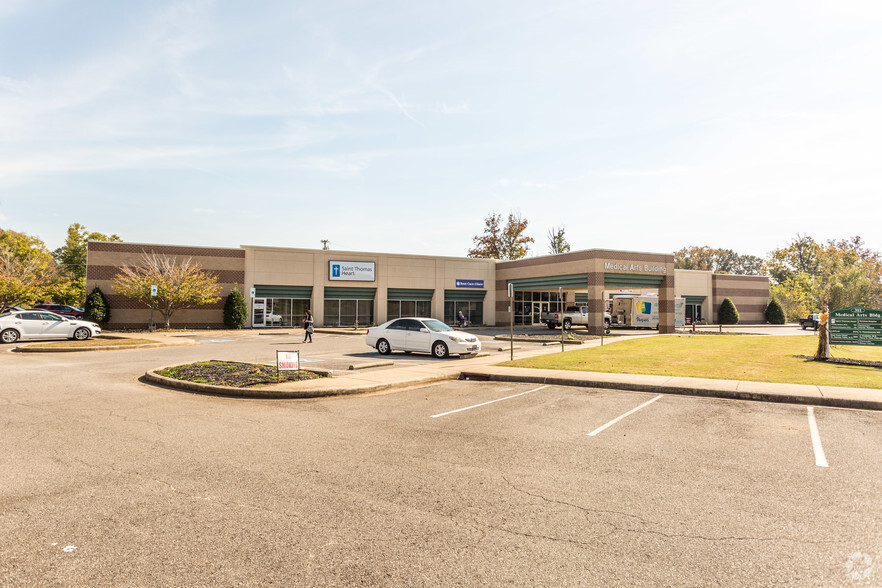 Primary Photo Of 311 Landrum Pl, Clarksville Medical For Lease