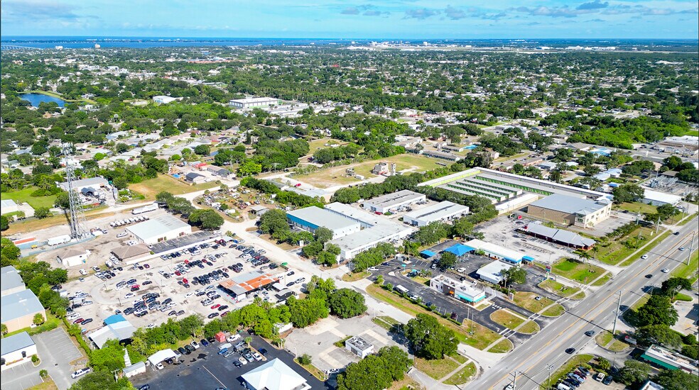 More Photos Of 2885 Electronics Dr, Melbourne Unknown For Lease