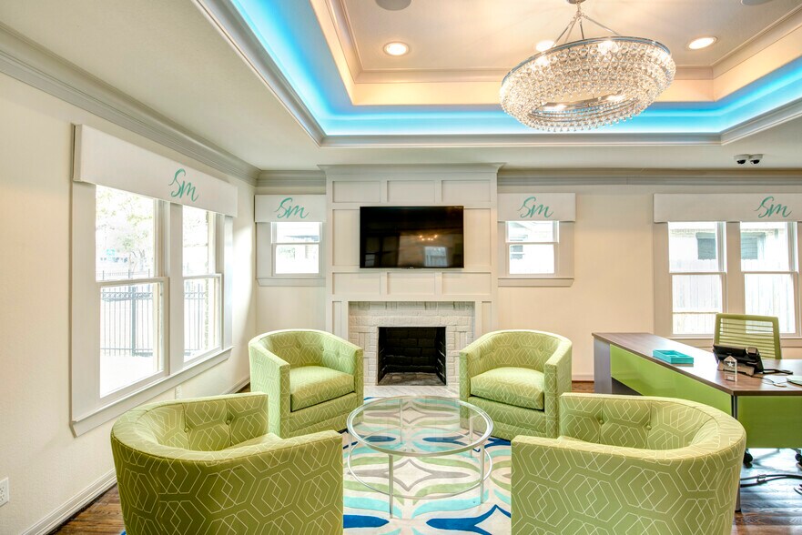 More Photos Of 638 Heights Blvd, Houston Office For Sale