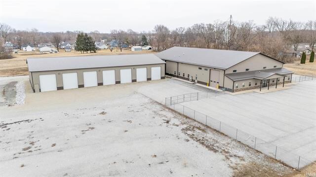 More Photos Of 250 S West St, Russiaville Flex For Sale
