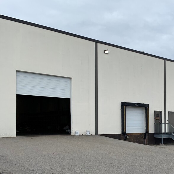 More Photos Of 75 York Ave, Randolph Warehouse For Lease